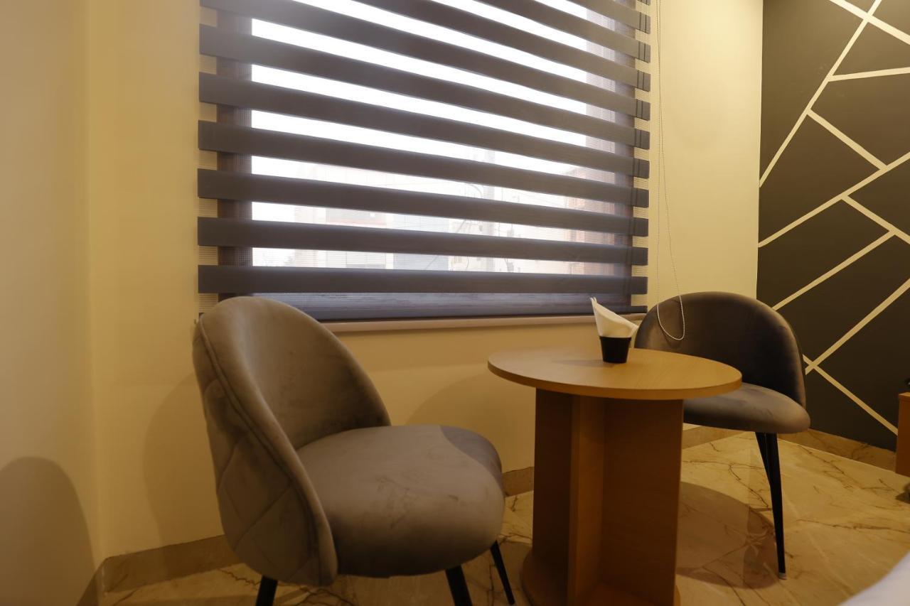 Hotel Bliss Zirakpur Exterior photo
